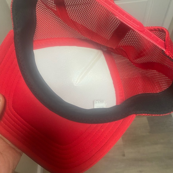 Bape Trucker Red - Picture 7 of 7